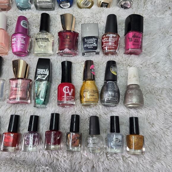 Mixed lot of Nail Polish Lot of 48 Assorted Colors - Picture 7 of 16